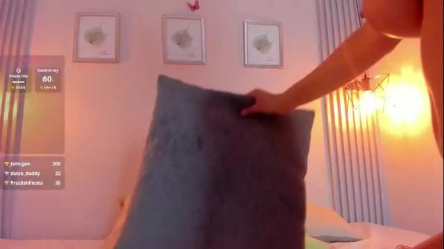 Image 4 of abby_princee Stream on Chaturbate on 2 months ago