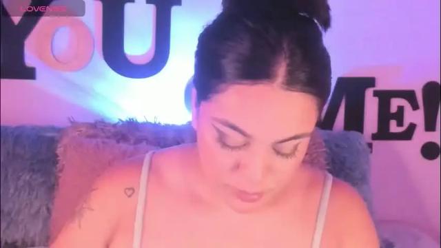 Image 4 of abby_saphir Stream on Chaturbate on 9 days ago