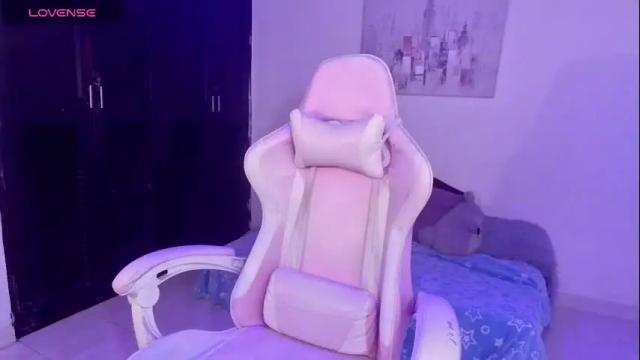 Image 7 of abby_tgn Stream on Chaturbate on 1 month ago