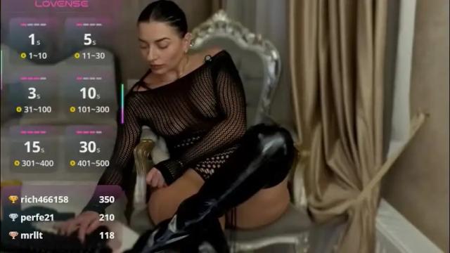 Image 3 of abby_thedevil Stream on Chaturbate on 1 month ago