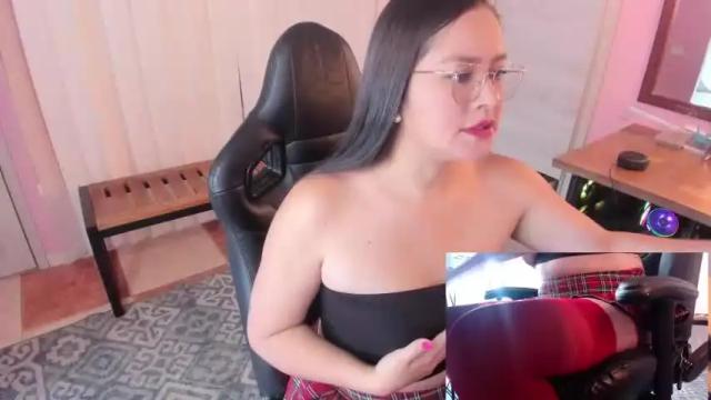 Image 3 of abby_thompsonn_ Stream on Chaturbate on 21 months ago