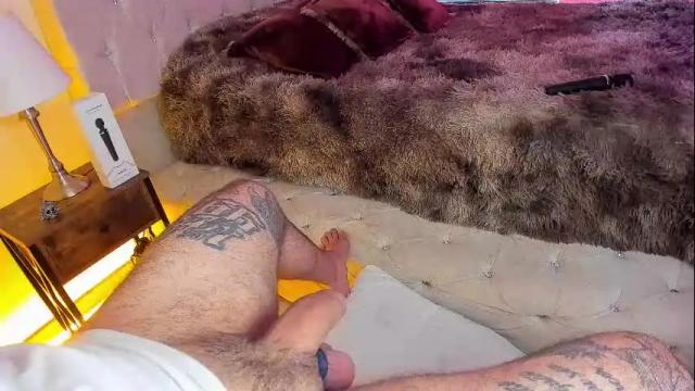 Image 8 of abbyandchris1 Stream on Chaturbate on 1 month ago
