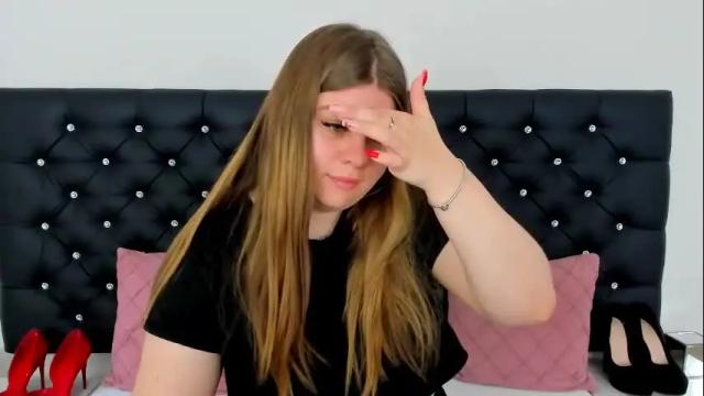 Image 4 of abbybigboobs Stream on Chaturbate on 9 days ago