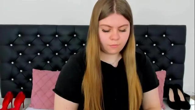 Image 7 of abbybigboobs Stream on Chaturbate on 9 days ago