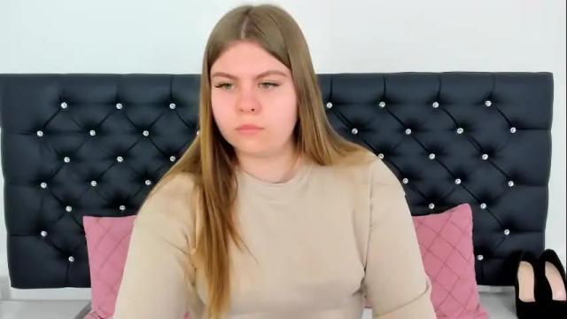 Image 12 of abbybigboobs Stream on Chaturbate on 8 days ago