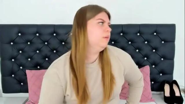 Image 8 of abbybigboobs Stream on Chaturbate on 8 days ago