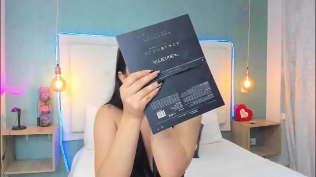 Image 7 of abbydixon1 Stream on Chaturbate on 1 month ago