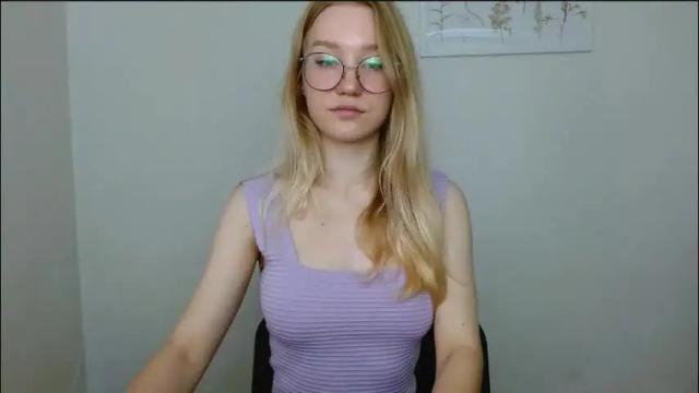 Image 11 of abbymoore__ Stream on Chaturbate on 3 months ago