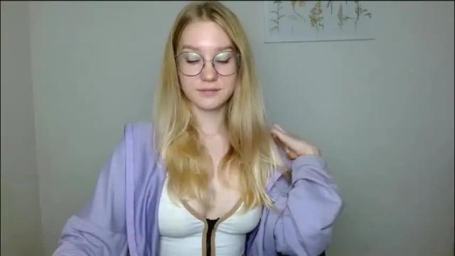Thumbnail 2, abbymoore__'s Stream at Chaturbate, 2 months ago