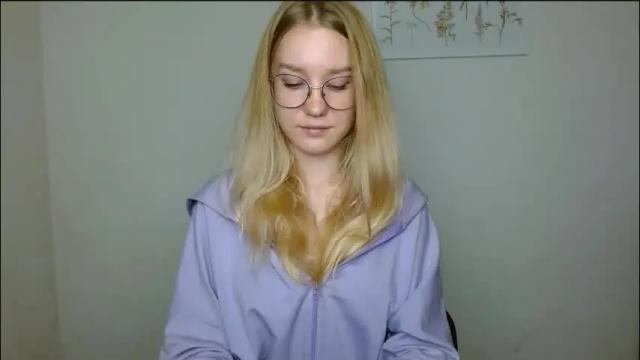 Image 7 of abbymoore__ Stream on Chaturbate on 2 months ago