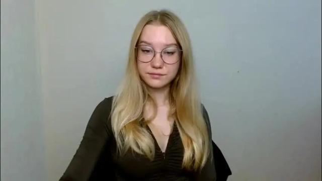 Image 10 of abbymoore__ Stream on Chaturbate on 1 month ago