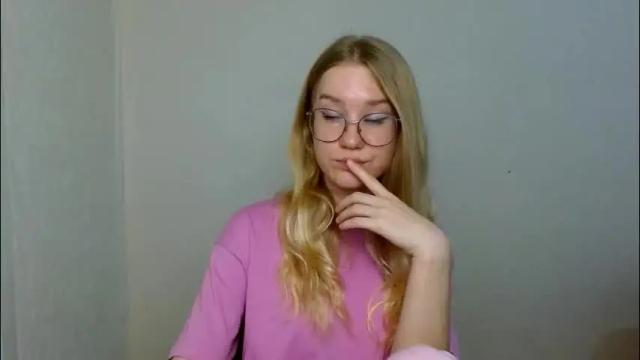 Image 12 of abbymoore__ Stream on Chaturbate on 1 month ago
