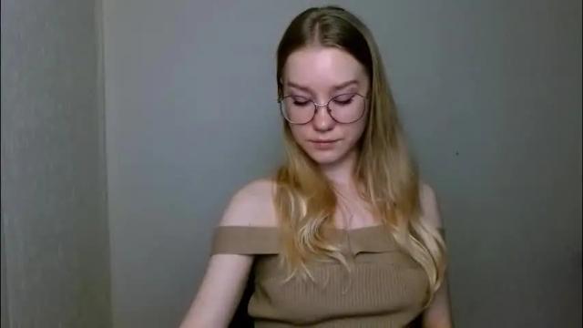 Image 10 of abbymoore__ Stream on Chaturbate on 1 month ago