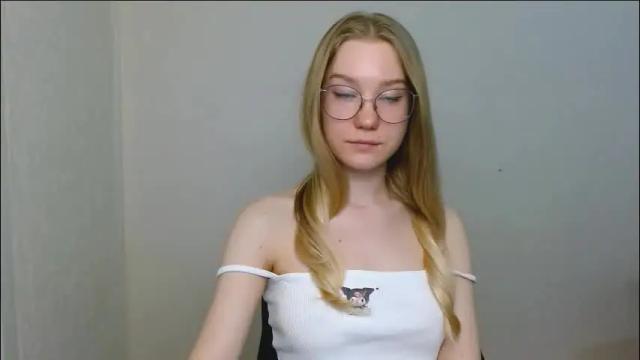 Thumbnail 3, abbymoore__'s Stream at Chaturbate, 6 days ago