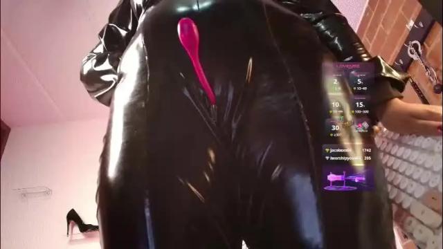 Image 12 of abbymora Stream on Chaturbate on 1 month ago