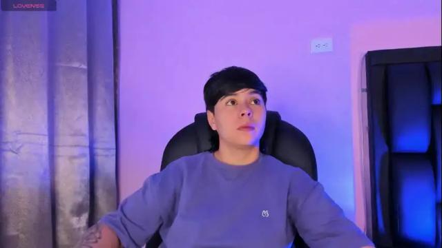 Image 2 of abbysmiitth_ Stream on Chaturbate on 1 month ago