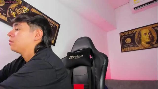 Image 6 of abbysmiitth_ Stream on Chaturbate on 26 days ago