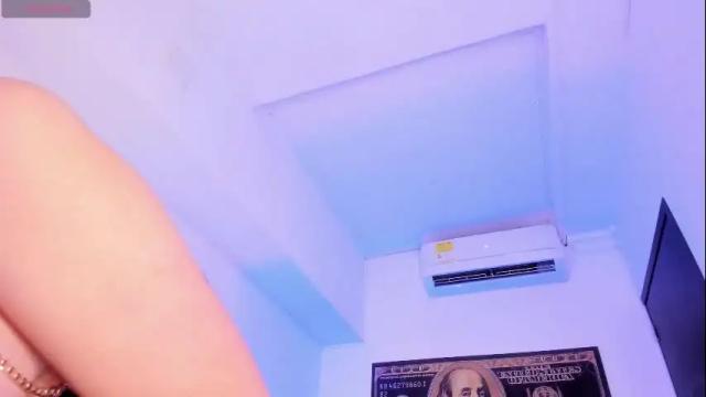 Image 3 of abbysmiitth_ Stream on Chaturbate on 14 days ago