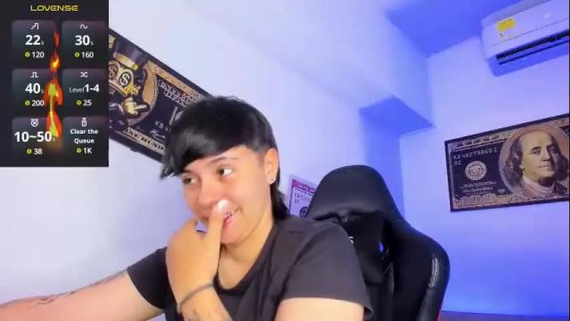 Image 3 of abbysmiitth_ Stream on Chaturbate on 11 days ago
