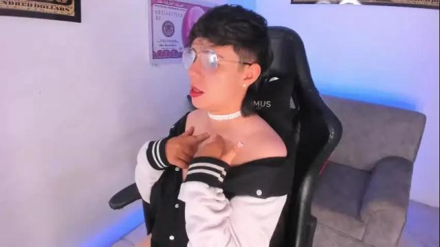 Image 10 of abbysmiitth_ Stream on Chaturbate on 9 days ago