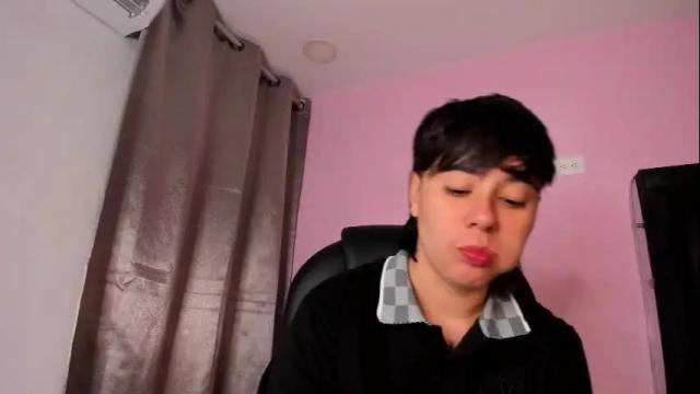Image 6 of abbysmiitth_ Stream on Chaturbate on 1 month ago
