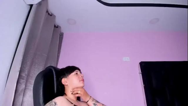 Image 11 of abbysmiitth_ Stream on Chaturbate on 1 month ago