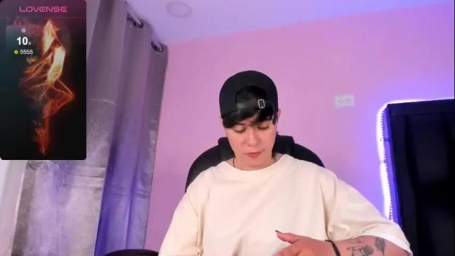 Image 6 of abbysmiitth_ Stream on Chaturbate on 1 month ago