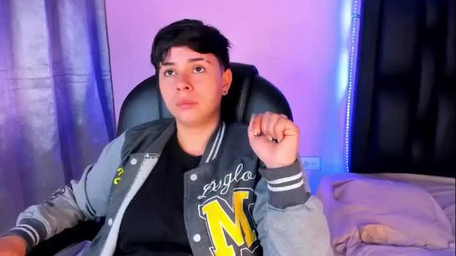 Image 10 of abbysmiitth_ Stream on Chaturbate on 1 month ago