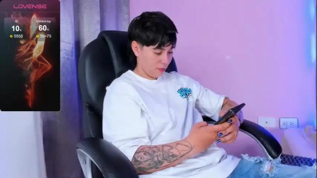 Image 4 of abbysmiitth_ Stream on Chaturbate on 27 days ago