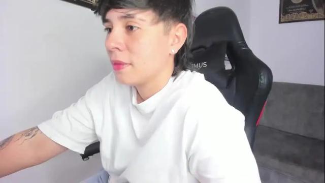 Image 3 of abbysmiitth_ Stream on Chaturbate on 26 days ago