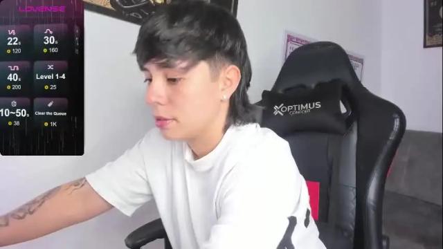 Image 7 of abbysmiitth_ Stream on Chaturbate on 26 days ago