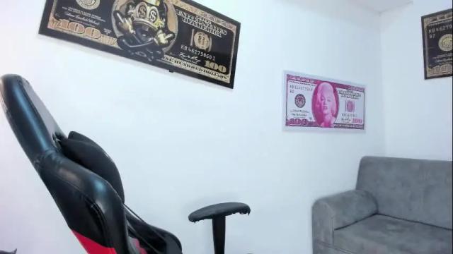 Image 10 of abbysmiitth_ Stream on Chaturbate on 2 months ago