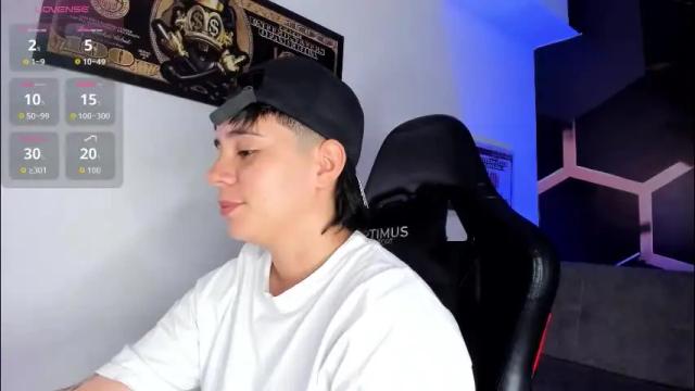 Image 6 of abbysmiitth_ Stream on Chaturbate on 1 month ago
