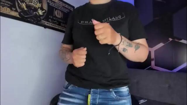Image 12 of abbysmiitth_ Stream on Chaturbate on 1 month ago
