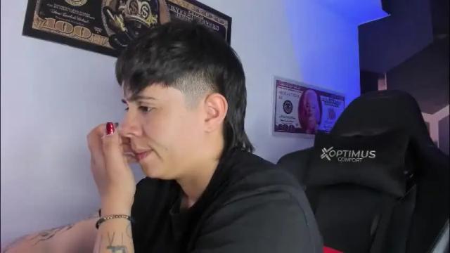 Image 2 of abbysmiitth_ Stream on Chaturbate on 1 month ago