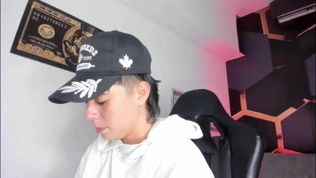 Image 4 of abbysmiitth_ Stream on Chaturbate on 1 month ago