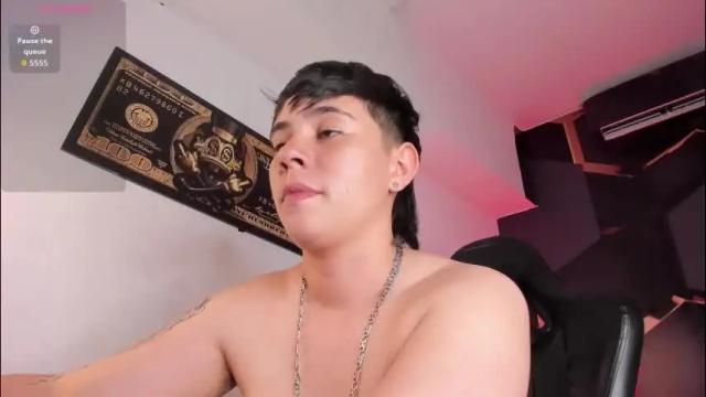 Image 3 of abbysmiitth_ Stream on Chaturbate on 1 month ago