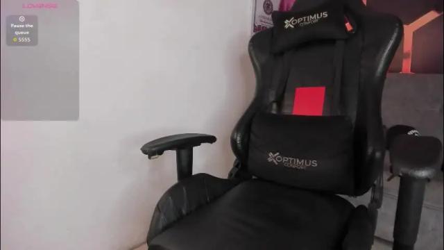 Image 6 of abbysmiitth_ Stream on Chaturbate on 1 month ago