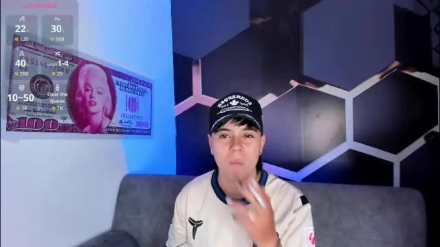 Image 3 of abbysmiitth_ Stream on Chaturbate on 1 month ago