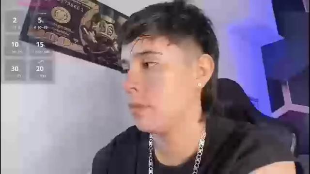 Image 8 of abbysmiitth_ Stream on Chaturbate on 1 month ago