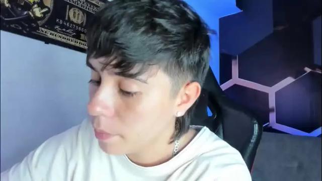 Image 2 of abbysmiitth_ Stream on Chaturbate on 1 month ago