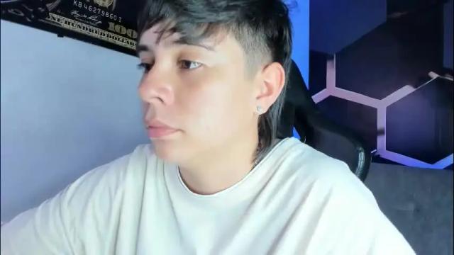 Image 4 of abbysmiitth_ Stream on Chaturbate on 1 month ago