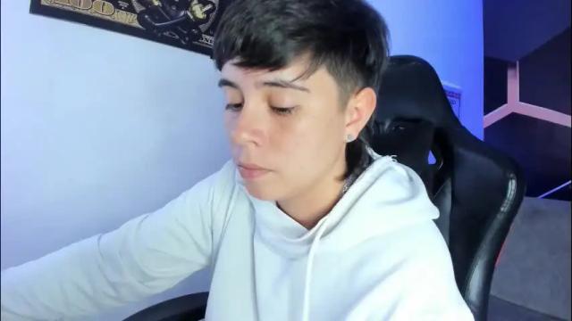 Image 12 of abbysmiitth_ Stream on Chaturbate on 1 month ago