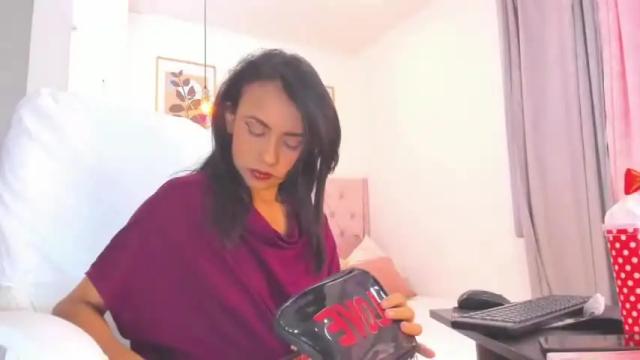 Image 3 of abbystark23 Stream on Chaturbate on 13 months ago