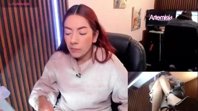 Image 8 of abbystones Stream on Chaturbate on 17 days ago