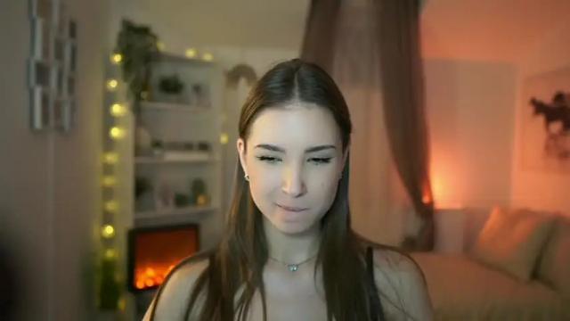 Image 6 of abella_danger_x Stream on Chaturbate on 14 months ago