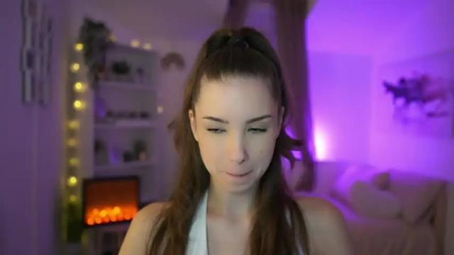 Image 8 of abella_danger_x Stream on Chaturbate on 13 months ago