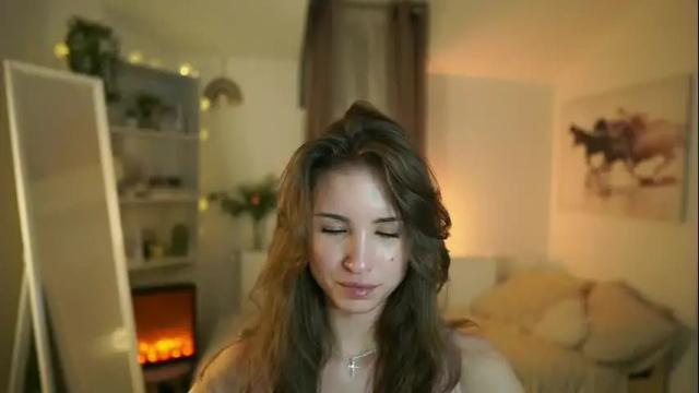 Image 2 of abella_danger_x Stream on Chaturbate on 11 days ago