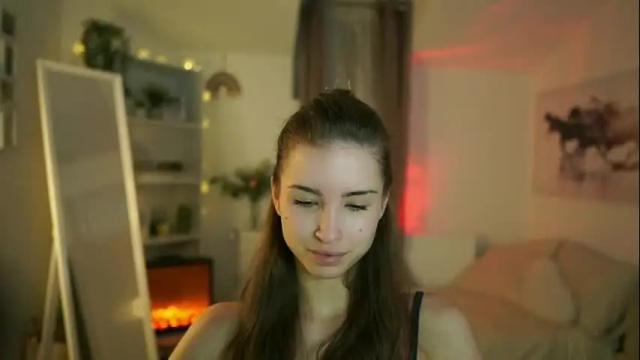 Image 3 of abella_danger_x Stream on Chaturbate on 24 days ago