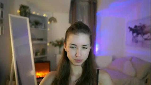 Image 4 of abella_danger_x Stream on Chaturbate on 24 days ago